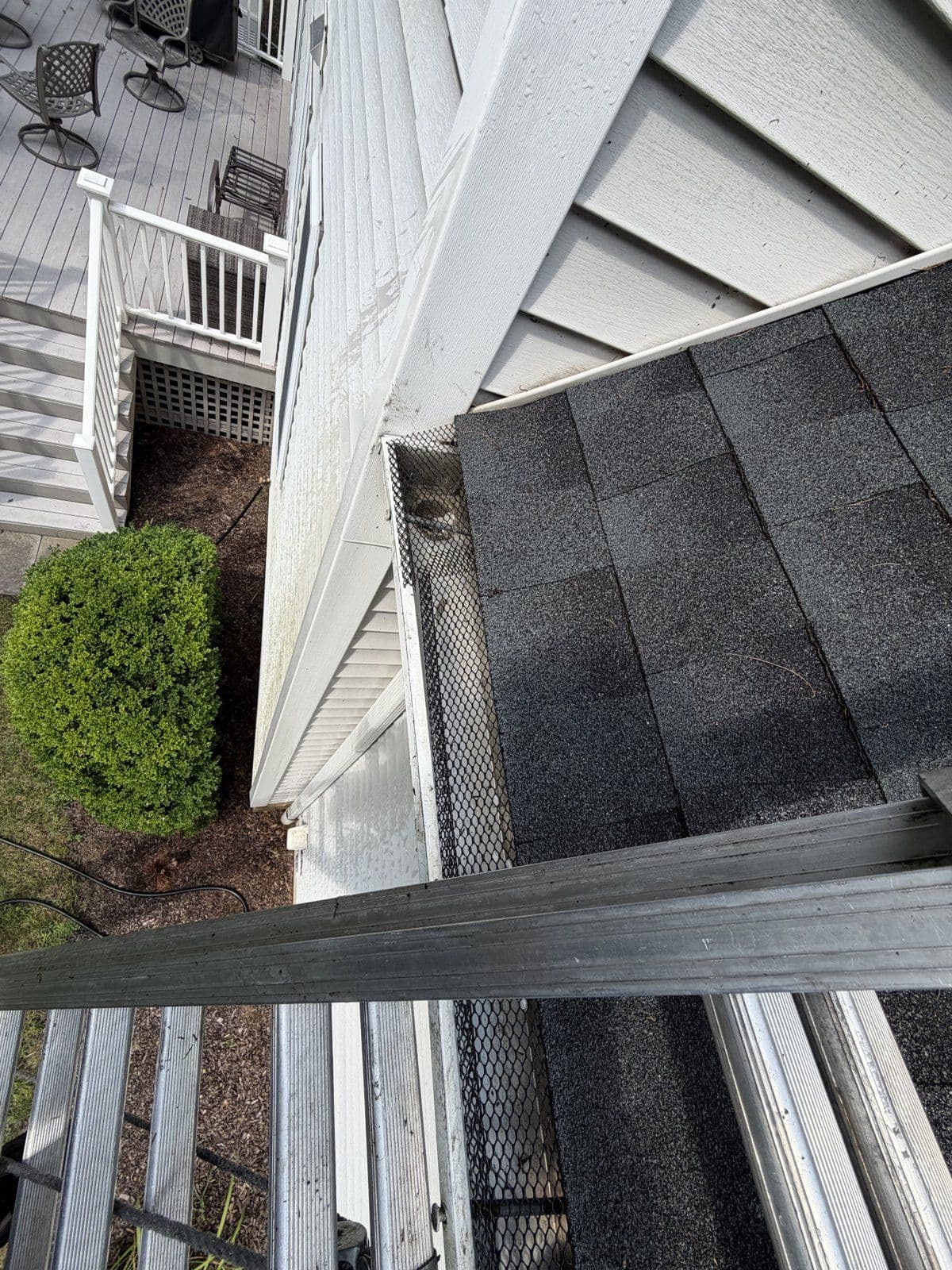 Woodbury: The same screened section after the visible buildup was removed.